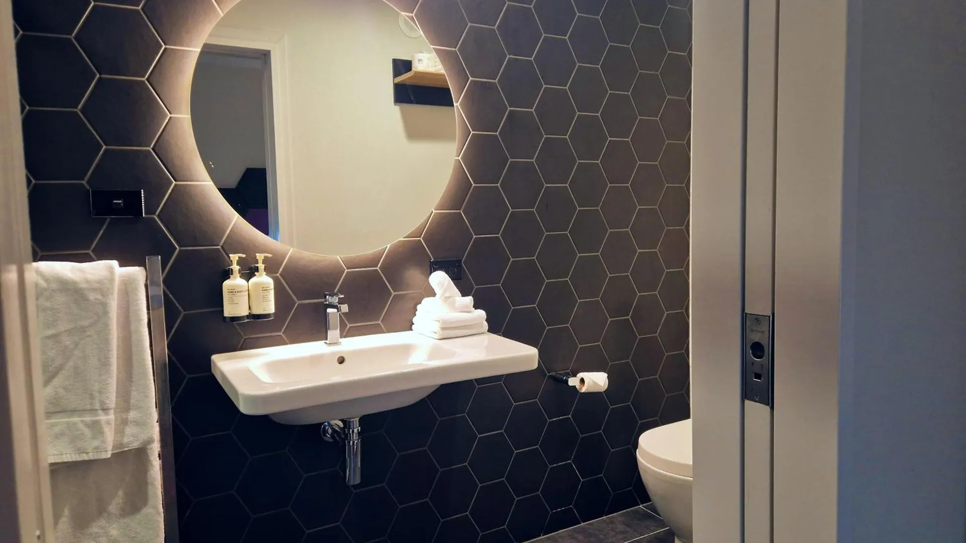 ***  Breakfree On Cashel, An Accor Hotel Christchurch Nya Zeeland
